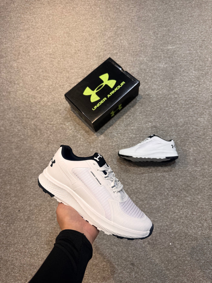 Under Armour Beyaz