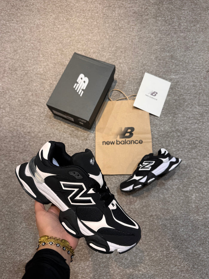 New Balance 9060 Siyah Beyaz